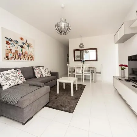 Luxury Sea Front Ii